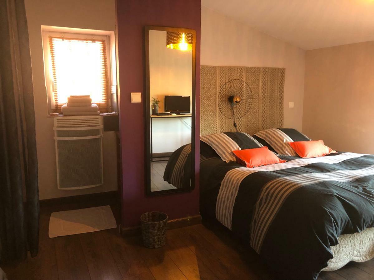 Communay Gablys Chambres Экстерьер фото
